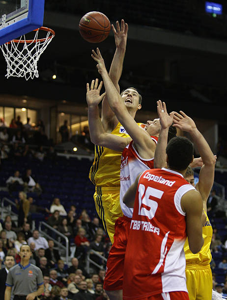 疑为日照宇 疑为日照宇